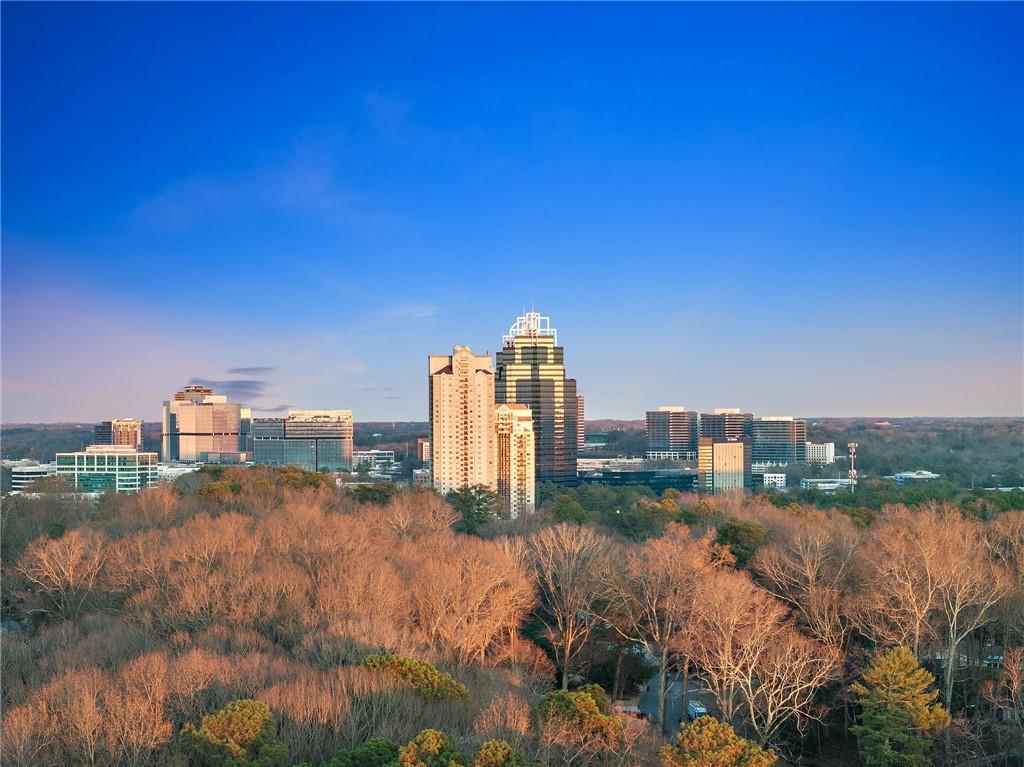 Situated in the heart of Sandy Springs, this prime location offers unparalleled convenience, with easy access to I-285, Ga-400, Perimeter Mall, Northside Hospital, and Sandy Springs City Center.