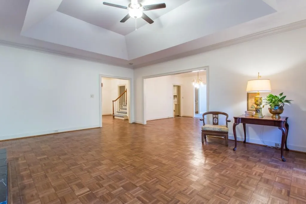 415 Greenlaurel Drive Ne, Atlanta, Georgia 30342, 3 Bedrooms Bedrooms, ,3 BathroomsBathrooms,Residential,Sold,415 Greenlaurel Drive Ne,5957229