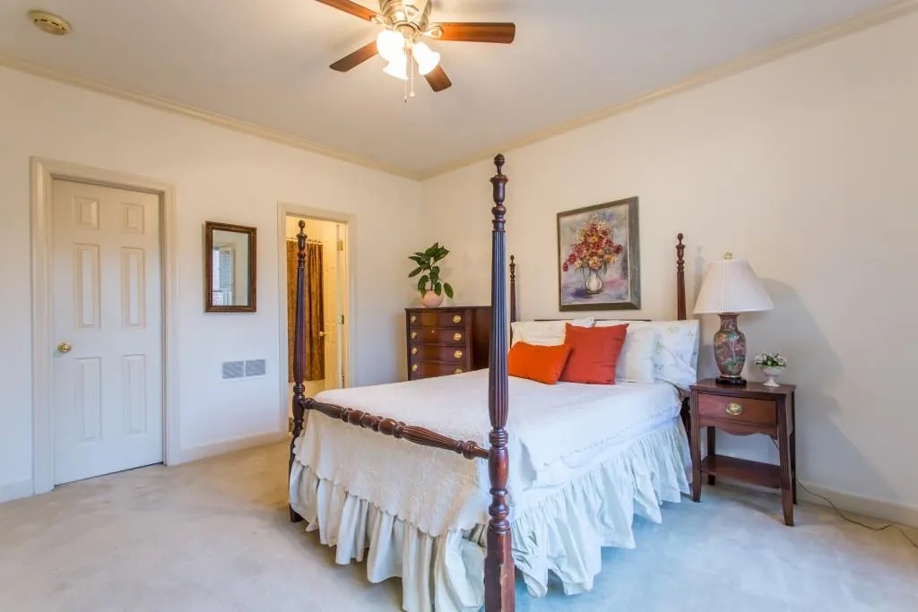 415 Greenlaurel Drive Ne, Atlanta, Georgia 30342, 3 Bedrooms Bedrooms, ,3 BathroomsBathrooms,Residential,Sold,415 Greenlaurel Drive Ne,5957229