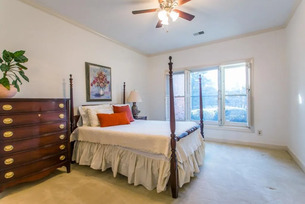 415 Greenlaurel Drive Ne, Atlanta, Georgia 30342, 3 Bedrooms Bedrooms, ,3 BathroomsBathrooms,Residential,Sold,415 Greenlaurel Drive Ne,5957229