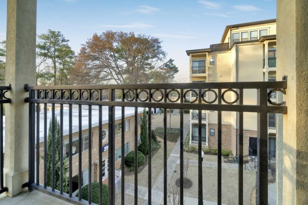 2230 Cheshire Bridge Road Unit 412, Atlanta, Georgia 30324, 2 Bedrooms Bedrooms, ,2 BathroomsBathrooms,Residential,For Sale,2230 Cheshire Bridge Road Unit 412,7558397