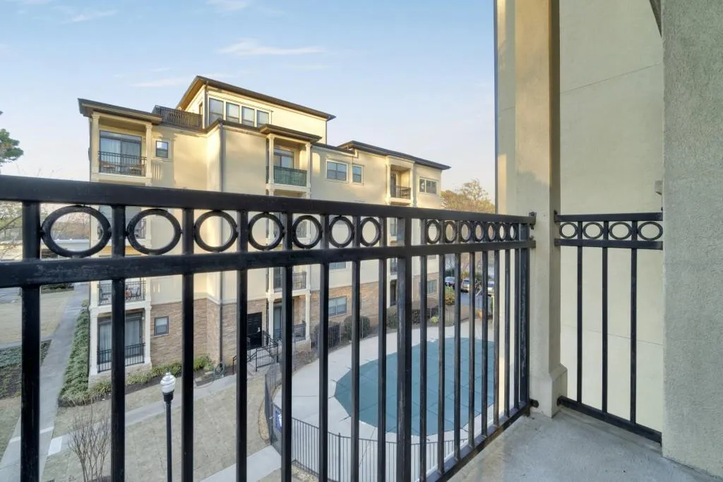 2230 Cheshire Bridge Road Unit 412, Atlanta, Georgia 30324, 2 Bedrooms Bedrooms, ,2 BathroomsBathrooms,Residential,For Sale,2230 Cheshire Bridge Road Unit 412,7558397