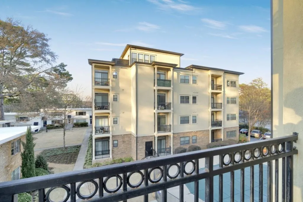 2230 Cheshire Bridge Road Unit 412, Atlanta, Georgia 30324, 2 Bedrooms Bedrooms, ,2 BathroomsBathrooms,Residential,For Sale,2230 Cheshire Bridge Road Unit 412,7558397