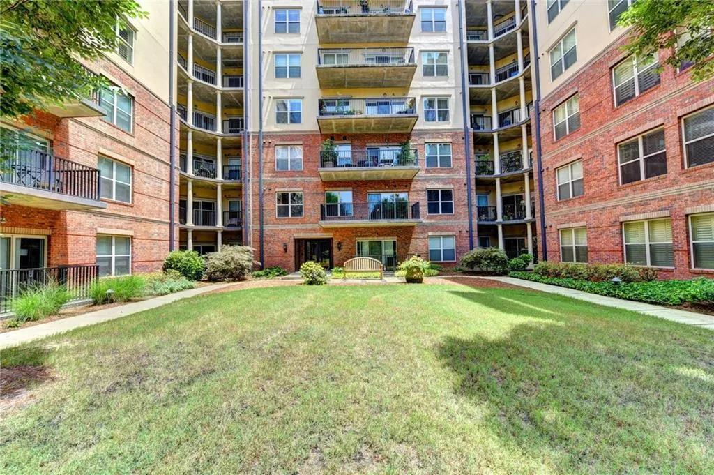 200 River Vista Drive Unit 728, Atlanta, Georgia 30339, 2 Bedrooms Bedrooms, ,2 BathroomsBathrooms,Residential,Sold,200 River Vista Drive Unit 728,6057053
