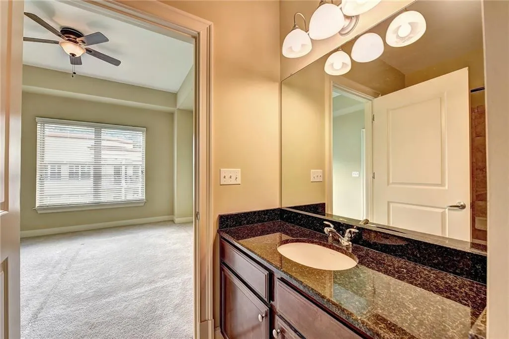 200 River Vista Drive Unit 728, Atlanta, Georgia 30339, 2 Bedrooms Bedrooms, ,2 BathroomsBathrooms,Residential,Sold,200 River Vista Drive Unit 728,6057053