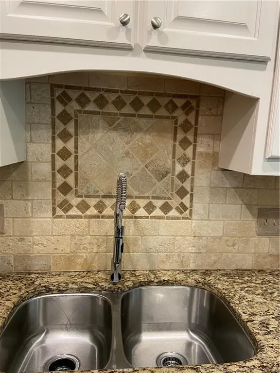 1804 Huntingdon Chase, Atlanta, Georgia 30350, 2 Bedrooms Bedrooms, ,2 BathroomsBathrooms,Residential,Sold,1804 Huntingdon Chase,6920185