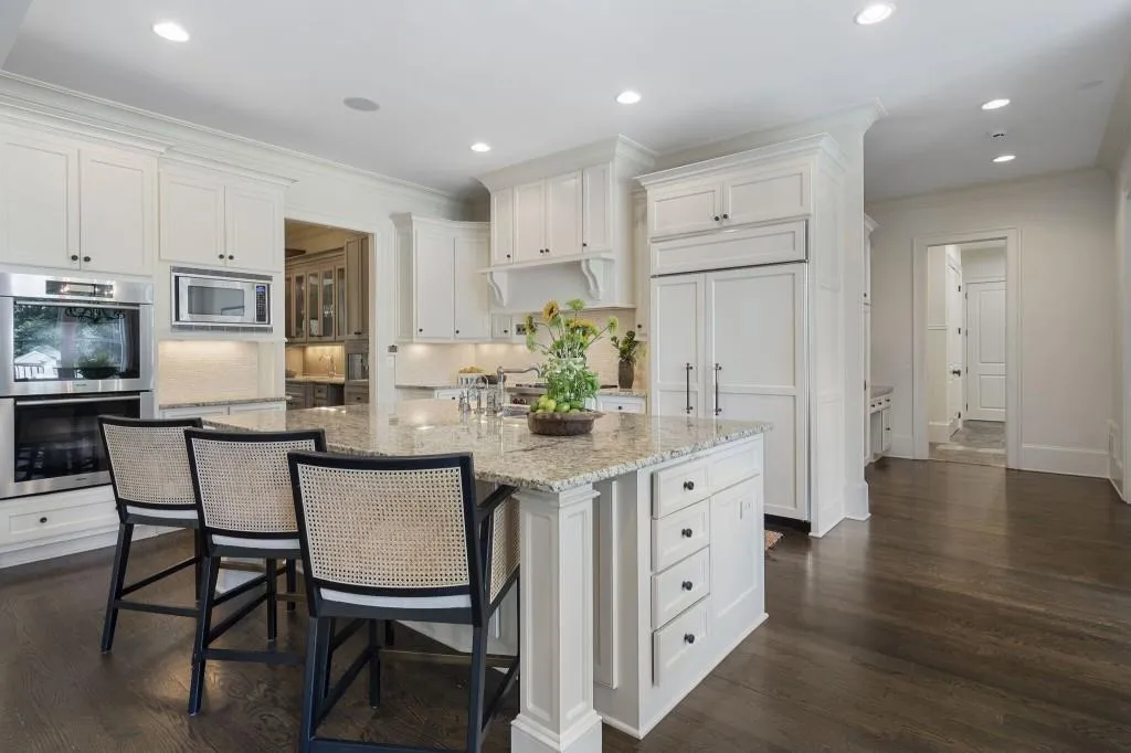 2904 Arden Road Nw, Atlanta, Georgia 30327, 5 Bedrooms Bedrooms, ,6 BathroomsBathrooms,Residential,For Sale,2904 Arden Road Nw,7633990