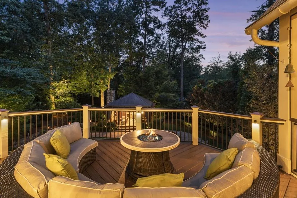 2904 Arden Road Nw, Atlanta, Georgia 30327, 5 Bedrooms Bedrooms, ,6 BathroomsBathrooms,Residential,For Sale,2904 Arden Road Nw,7633990