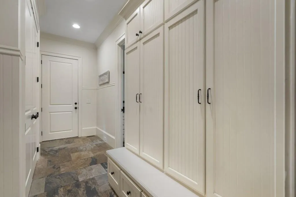 2904 Arden Road Nw, Atlanta, Georgia 30327, 5 Bedrooms Bedrooms, ,6 BathroomsBathrooms,Residential,For Sale,2904 Arden Road Nw,7633990