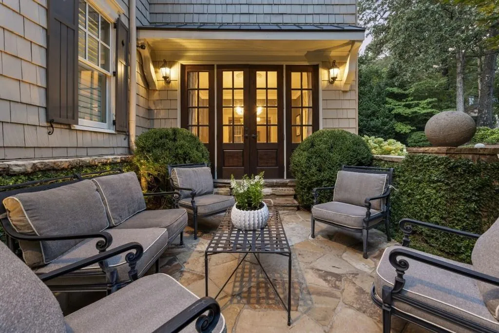 2904 Arden Road Nw, Atlanta, Georgia 30327, 5 Bedrooms Bedrooms, ,6 BathroomsBathrooms,Residential,For Sale,2904 Arden Road Nw,7633990