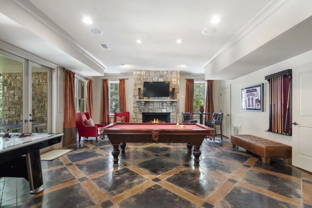 2904 Arden Road Nw, Atlanta, Georgia 30327, 5 Bedrooms Bedrooms, ,6 BathroomsBathrooms,Residential,For Sale,2904 Arden Road Nw,7633990