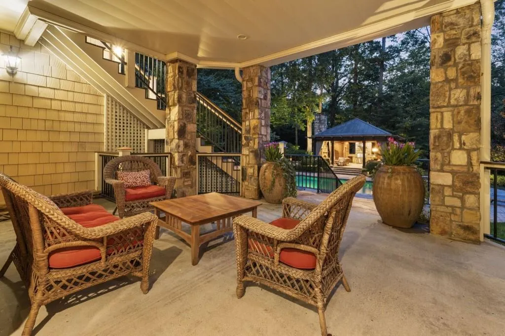 2904 Arden Road Nw, Atlanta, Georgia 30327, 5 Bedrooms Bedrooms, ,6 BathroomsBathrooms,Residential,For Sale,2904 Arden Road Nw,7633990