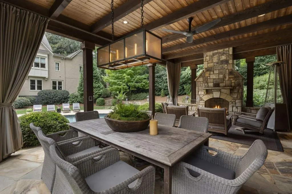 2904 Arden Road Nw, Atlanta, Georgia 30327, 5 Bedrooms Bedrooms, ,6 BathroomsBathrooms,Residential,For Sale,2904 Arden Road Nw,7633990