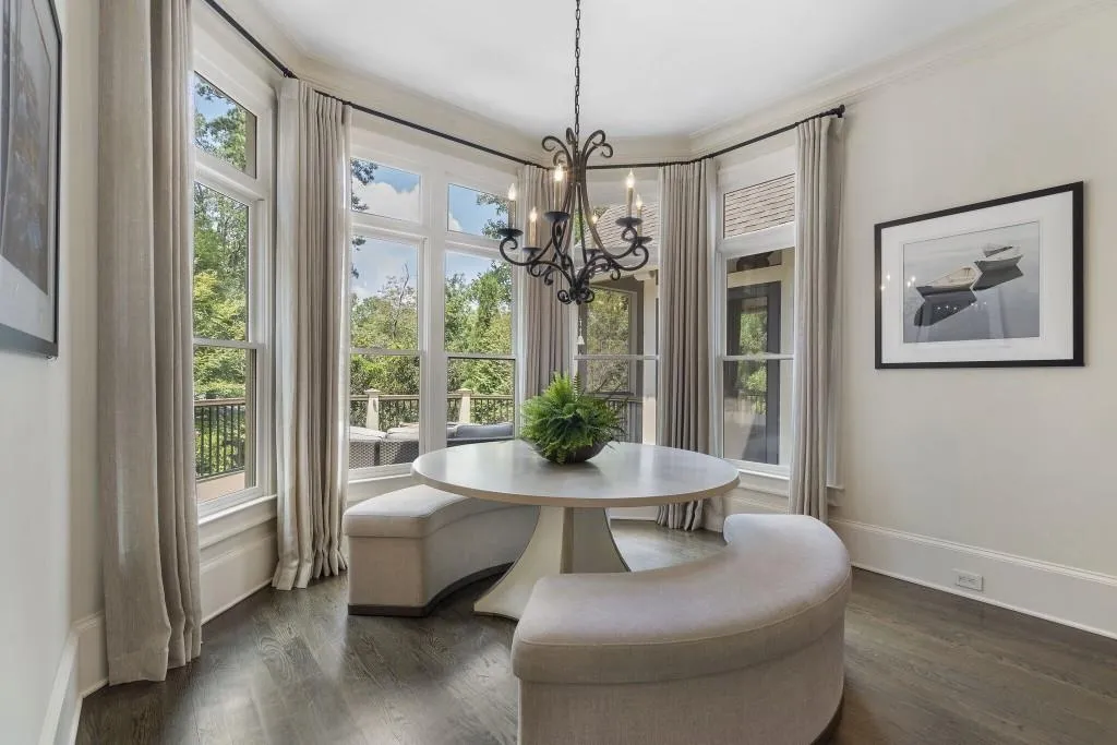 2904 Arden Road Nw, Atlanta, Georgia 30327, 5 Bedrooms Bedrooms, ,6 BathroomsBathrooms,Residential,For Sale,2904 Arden Road Nw,7633990