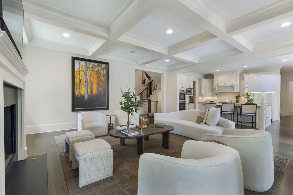 2904 Arden Road Nw, Atlanta, Georgia 30327, 5 Bedrooms Bedrooms, ,6 BathroomsBathrooms,Residential,For Sale,2904 Arden Road Nw,7633990