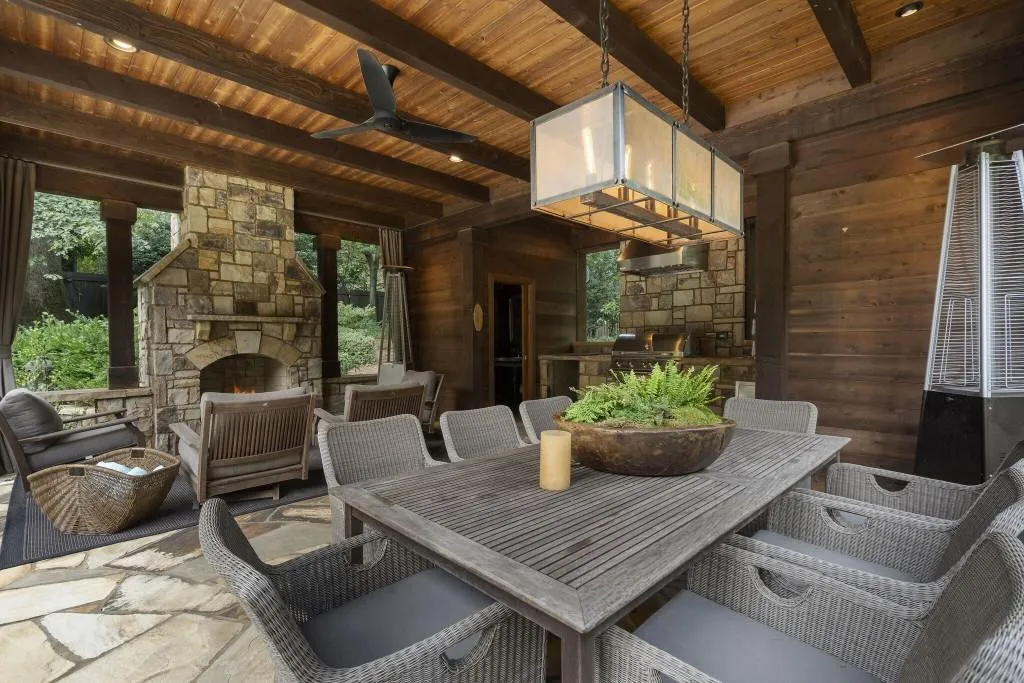 2904 Arden Road Nw, Atlanta, Georgia 30327, 5 Bedrooms Bedrooms, ,6 BathroomsBathrooms,Residential,For Sale,2904 Arden Road Nw,7633990