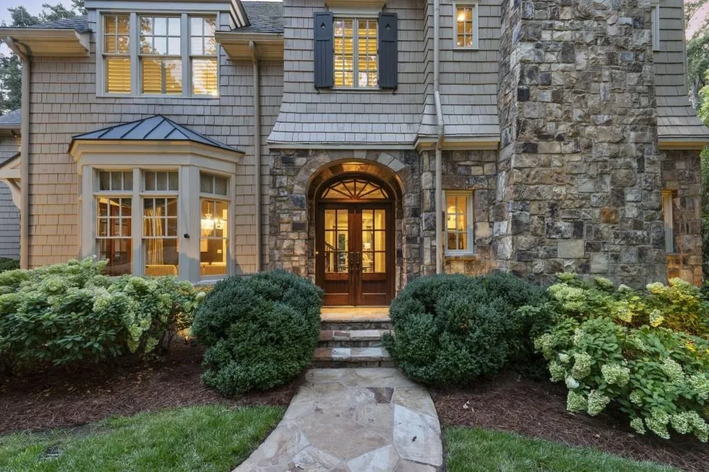 2904 Arden Road Nw, Atlanta, Georgia 30327, 5 Bedrooms Bedrooms, ,6 BathroomsBathrooms,Residential,For Sale,2904 Arden Road Nw,7633990