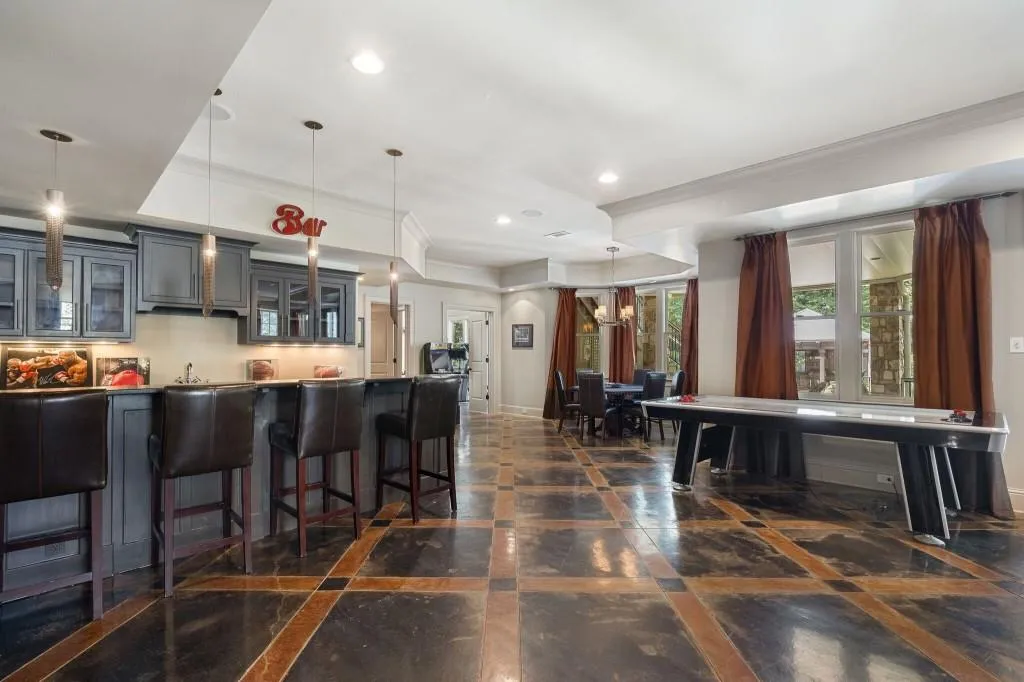2904 Arden Road Nw, Atlanta, Georgia 30327, 5 Bedrooms Bedrooms, ,6 BathroomsBathrooms,Residential,For Sale,2904 Arden Road Nw,7633990