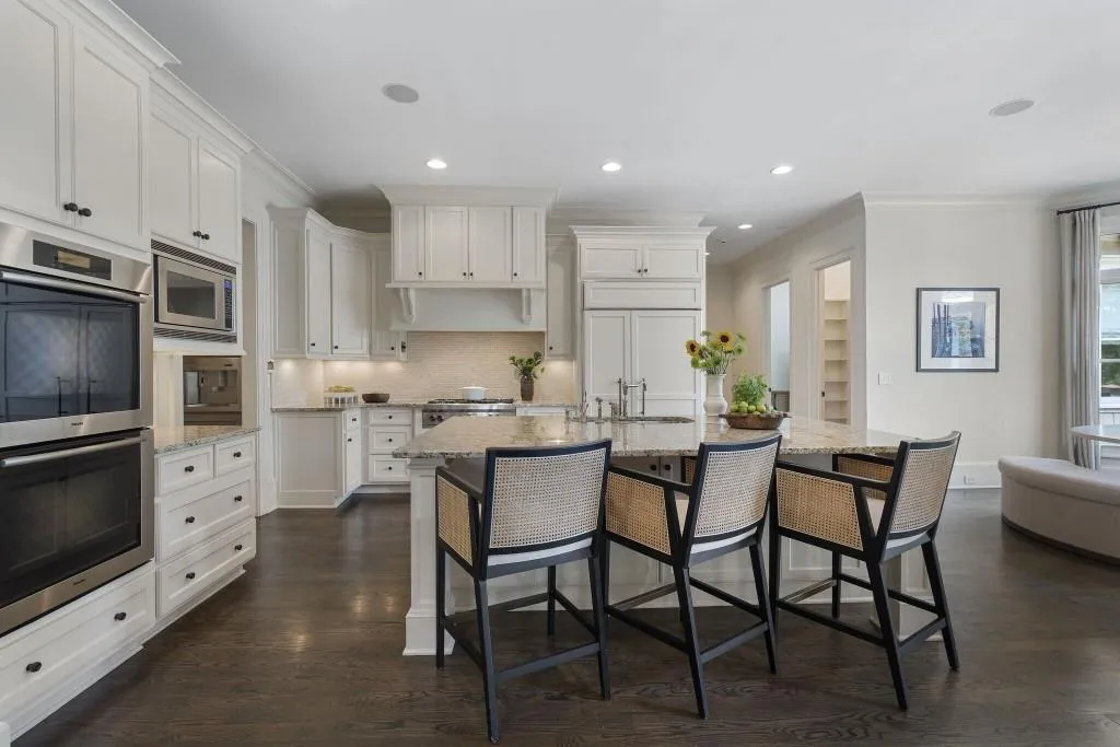 2904 Arden Road Nw, Atlanta, Georgia 30327, 5 Bedrooms Bedrooms, ,6 BathroomsBathrooms,Residential,For Sale,2904 Arden Road Nw,7633990