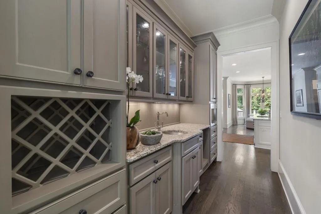 2904 Arden Road Nw, Atlanta, Georgia 30327, 5 Bedrooms Bedrooms, ,6 BathroomsBathrooms,Residential,For Sale,2904 Arden Road Nw,7633990