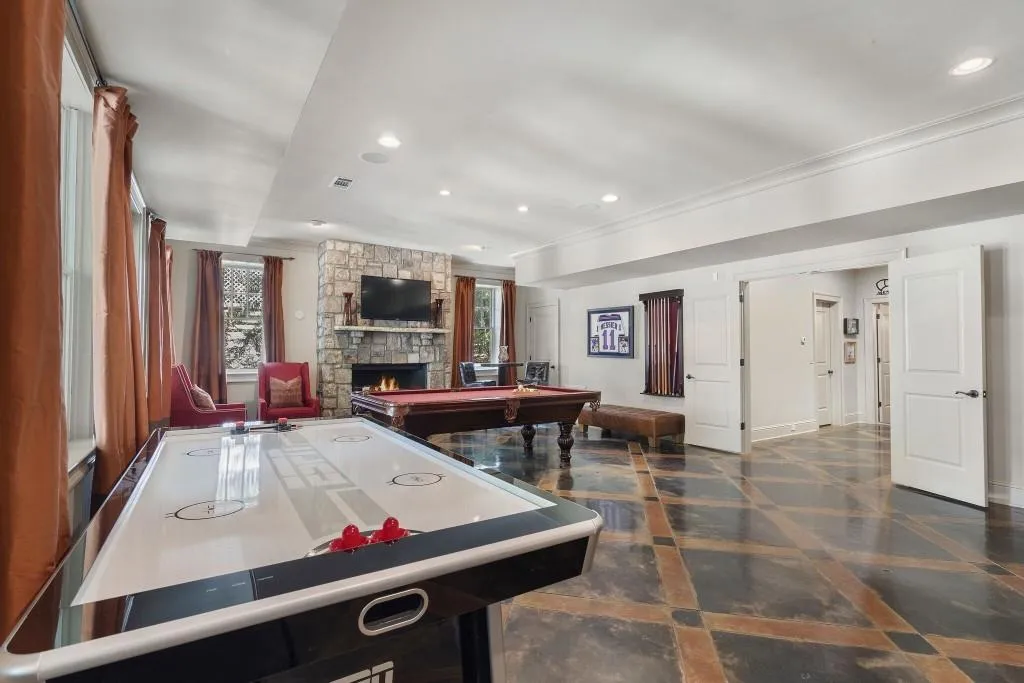 2904 Arden Road Nw, Atlanta, Georgia 30327, 5 Bedrooms Bedrooms, ,6 BathroomsBathrooms,Residential,For Sale,2904 Arden Road Nw,7633990