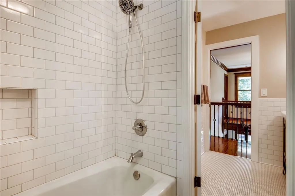 7520 Winters Chapel Road, Atlanta, Georgia 30350, 4 Bedrooms Bedrooms, ,2 BathroomsBathrooms,Residential,Sold,7520 Winters Chapel Road,6733112