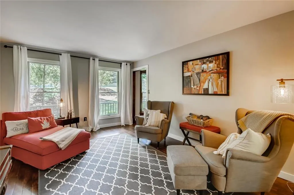 7520 Winters Chapel Road, Atlanta, Georgia 30350, 4 Bedrooms Bedrooms, ,2 BathroomsBathrooms,Residential,Sold,7520 Winters Chapel Road,6733112