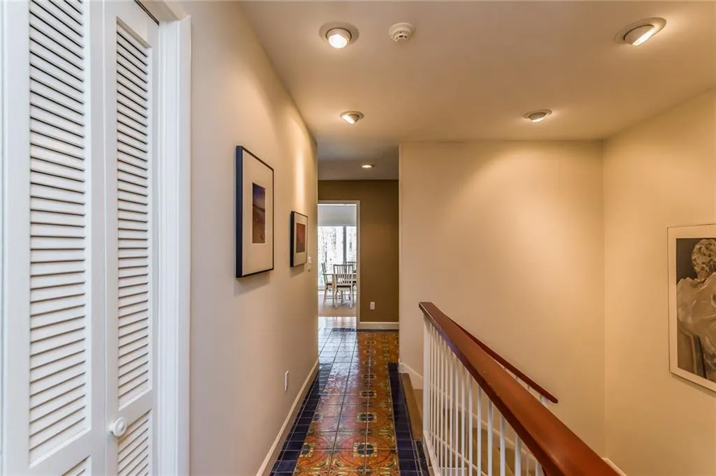 5530 W Idlewood Lane, Atlanta, Georgia 30327, 5 Bedrooms Bedrooms, ,3 BathroomsBathrooms,Residential,Sold,5530 W Idlewood Lane,5819312