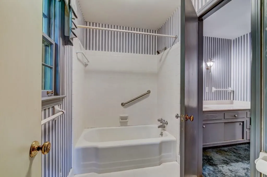 435 Elden Drive, Sandy Springs, Georgia 30342, 3 Bedrooms Bedrooms, ,2 BathroomsBathrooms,Residential,Sold,435 Elden Drive,6062749