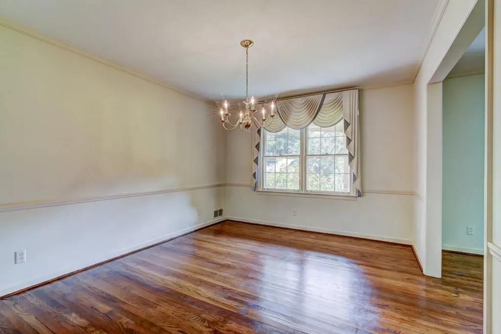 435 Elden Drive, Sandy Springs, Georgia 30342, 3 Bedrooms Bedrooms, ,2 BathroomsBathrooms,Residential,Sold,435 Elden Drive,6062749