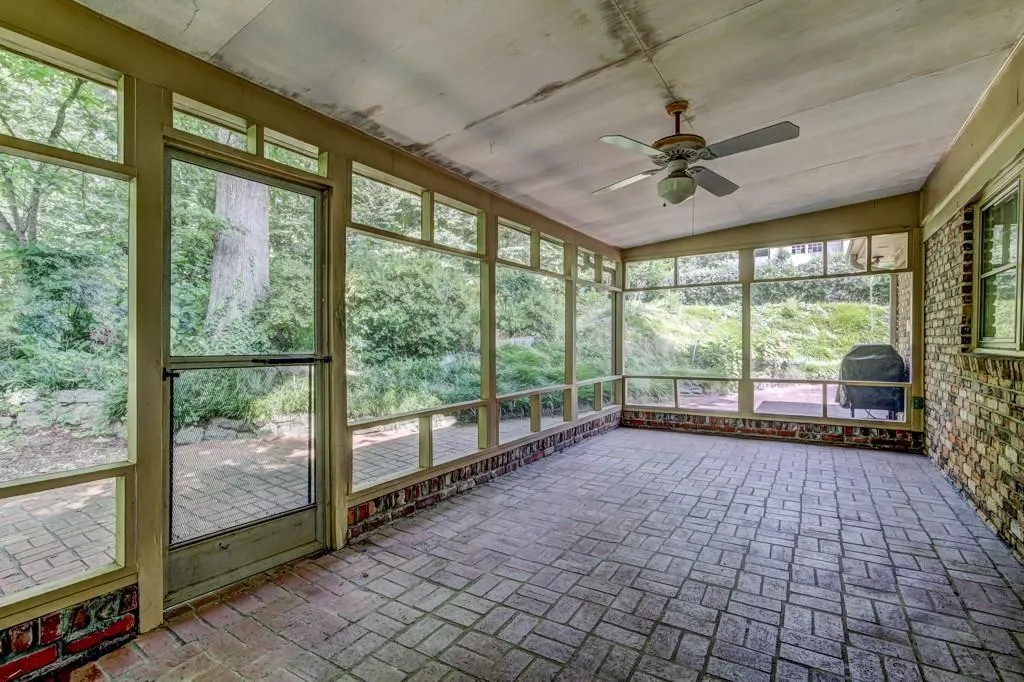 435 Elden Drive, Sandy Springs, Georgia 30342, 3 Bedrooms Bedrooms, ,2 BathroomsBathrooms,Residential,Sold,435 Elden Drive,6062749