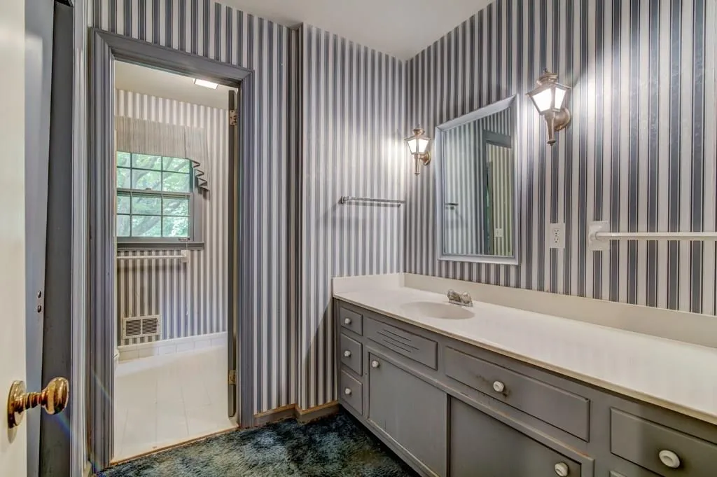 435 Elden Drive, Sandy Springs, Georgia 30342, 3 Bedrooms Bedrooms, ,2 BathroomsBathrooms,Residential,Sold,435 Elden Drive,6062749