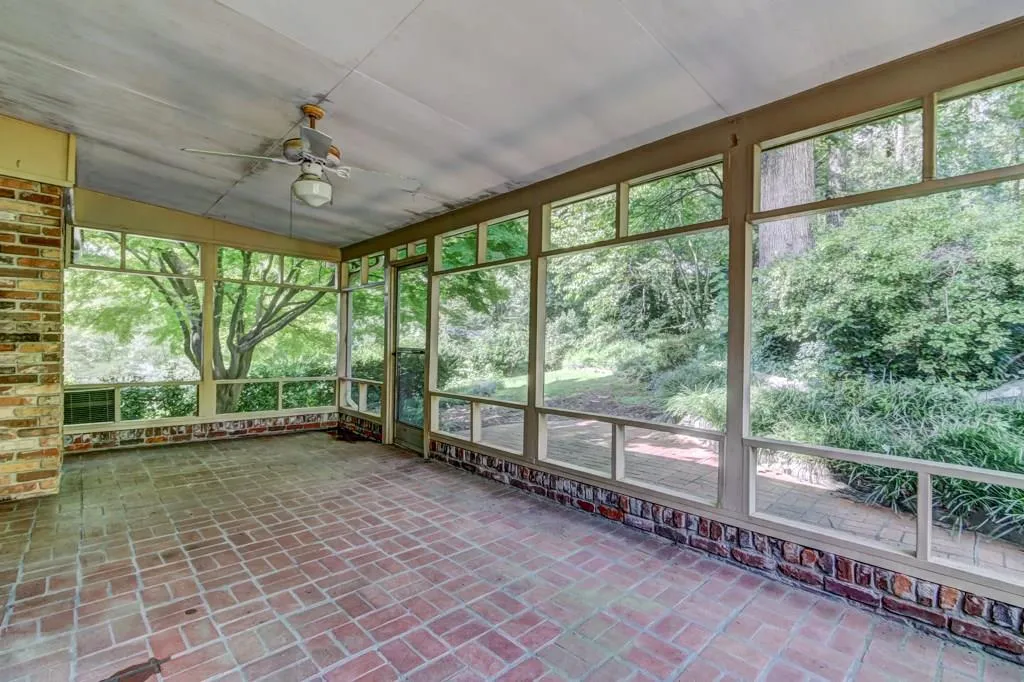 435 Elden Drive, Sandy Springs, Georgia 30342, 3 Bedrooms Bedrooms, ,2 BathroomsBathrooms,Residential,Sold,435 Elden Drive,6062749