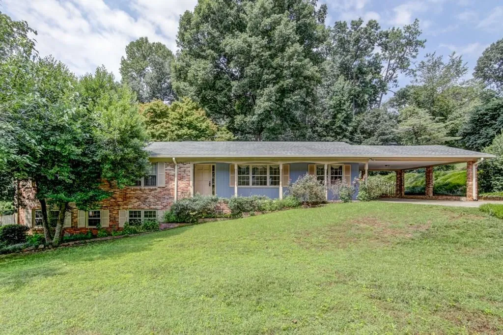 435 Elden Drive, Sandy Springs, Georgia 30342, 3 Bedrooms Bedrooms, ,2 BathroomsBathrooms,Residential,Sold,435 Elden Drive,6062749