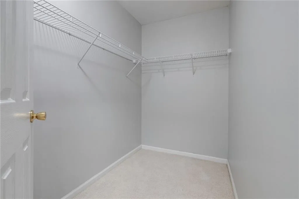 604 Brighton Point, Sandy Springs, Georgia 30328, 2 Bedrooms Bedrooms, ,2 BathroomsBathrooms,Residential,Sold,604 Brighton Point,7261436