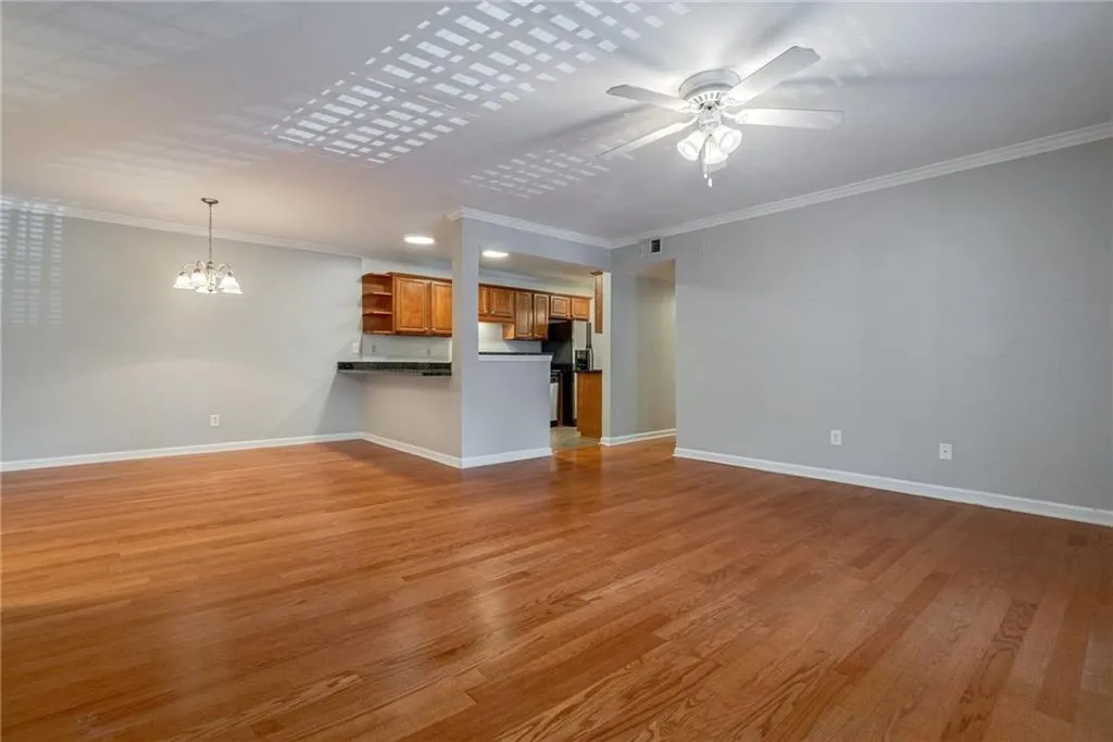 604 Brighton Point, Sandy Springs, Georgia 30328, 2 Bedrooms Bedrooms, ,2 BathroomsBathrooms,Residential,Sold,604 Brighton Point,7261436