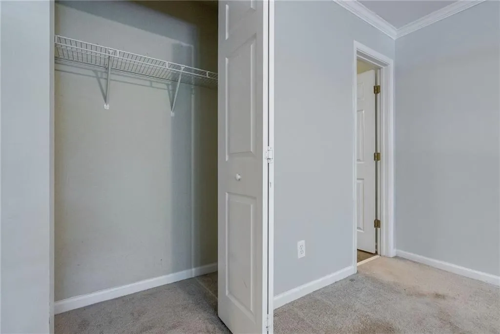 604 Brighton Point, Sandy Springs, Georgia 30328, 2 Bedrooms Bedrooms, ,2 BathroomsBathrooms,Residential,Sold,604 Brighton Point,7261436