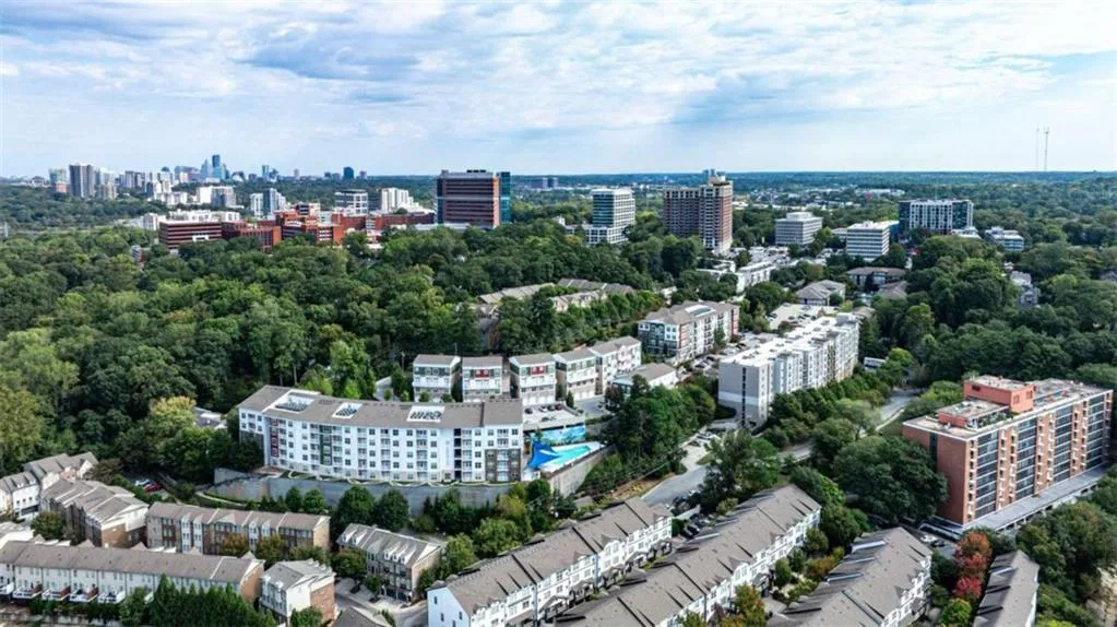 130 26th Street Unit 402, Atlanta, Georgia 30309, 2 Bedrooms Bedrooms, ,1 BathroomBathrooms,Residential,For Sale,130 26th Street Unit 402,7573545