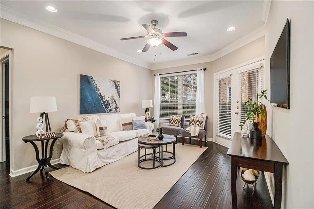 10 Perimeter Summit Boulevard Ne Unit 4134, Atlanta, Georgia 30319, 2 Bedrooms Bedrooms, ,2 BathroomsBathrooms,Residential,For Sale,10 Perimeter Summit Boulevard Ne Unit 4134,7636511