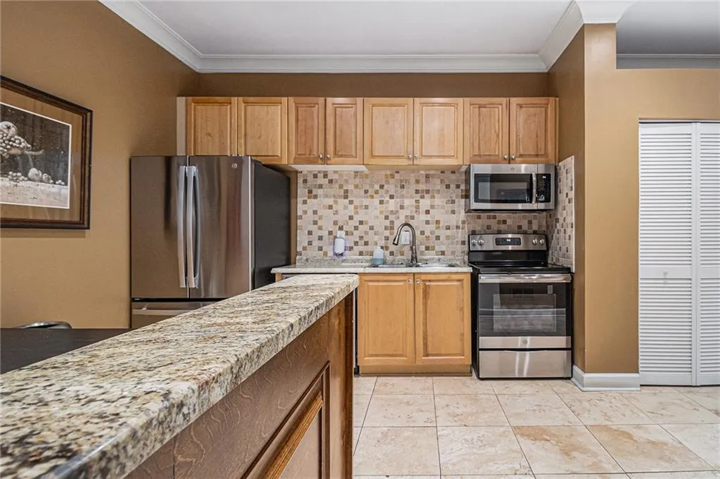 10 Perimeter Summit Boulevard Ne Unit 4134, Atlanta, Georgia 30319, 2 Bedrooms Bedrooms, ,2 BathroomsBathrooms,Residential,For Sale,10 Perimeter Summit Boulevard Ne Unit 4134,7636511
