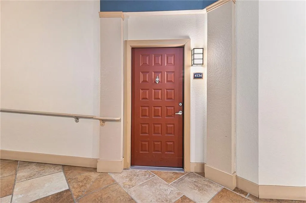 10 Perimeter Summit Boulevard Ne Unit 4134, Atlanta, Georgia 30319, 2 Bedrooms Bedrooms, ,2 BathroomsBathrooms,Residential,For Sale,10 Perimeter Summit Boulevard Ne Unit 4134,7636511