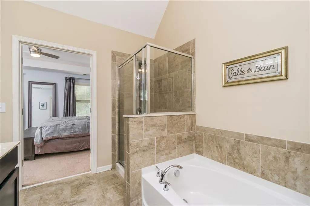 7585 Highland Bluff, Atlanta, Georgia 30328, 3 Bedrooms Bedrooms, ,3 BathroomsBathrooms,Residential,Sold,7585 Highland Bluff,6956690