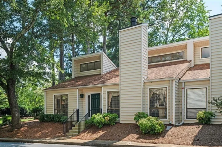 683 Serramonte Drive, Marietta, Georgia 30068