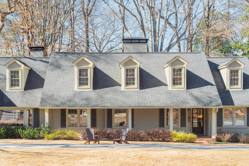 660 Starlight Drive, Atlanta, Georgia 30342, 7 Bedrooms Bedrooms, ,3 BathroomsBathrooms,Residential,Sold,660 Starlight Drive,7342521