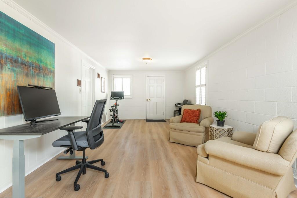 660 Starlight Drive, Atlanta, Georgia 30342, 7 Bedrooms Bedrooms, ,3 BathroomsBathrooms,Residential,Sold,660 Starlight Drive,7342521