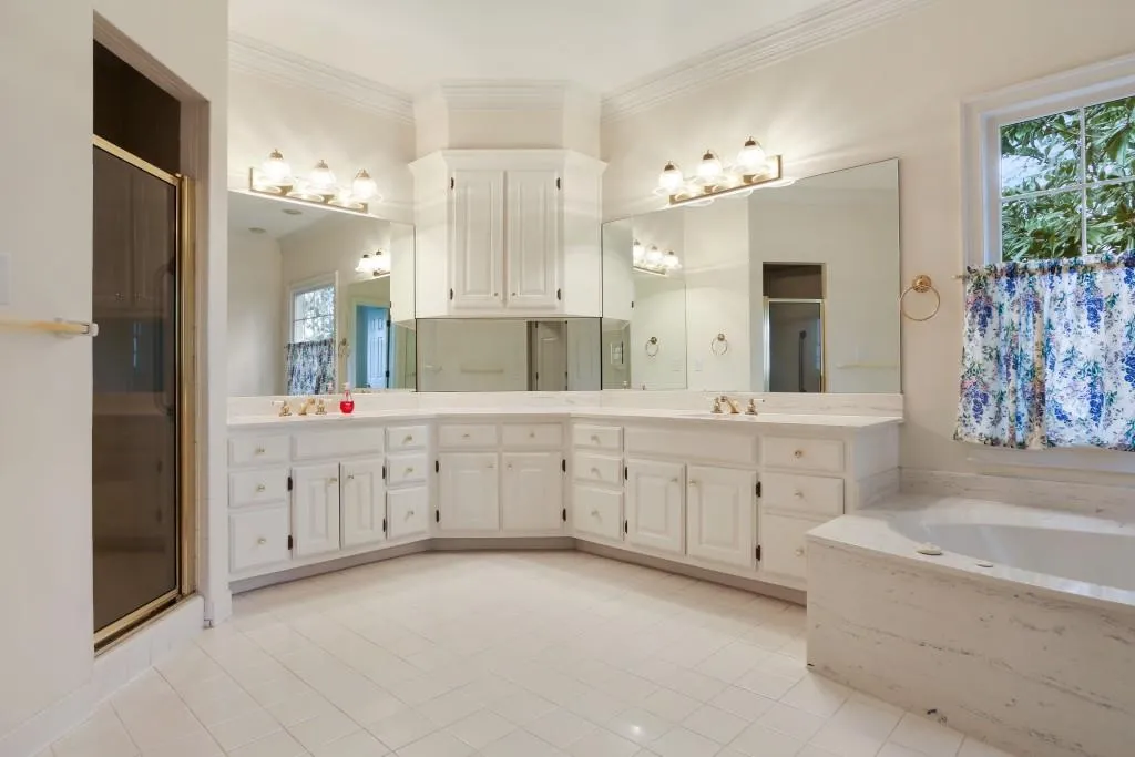 4 Powers Chase Circle, Atlanta, Georgia 30327, 6 Bedrooms Bedrooms, ,5 BathroomsBathrooms,Residential,Sold,4 Powers Chase Circle,5811013