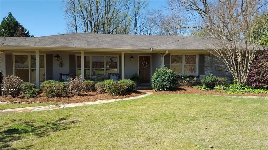 5920 Garber Drive, Sandy Springs, Georgia 30328, 3 Bedrooms Bedrooms, ,2 BathroomsBathrooms,Residential,Sold,5920 Garber Drive,5816397