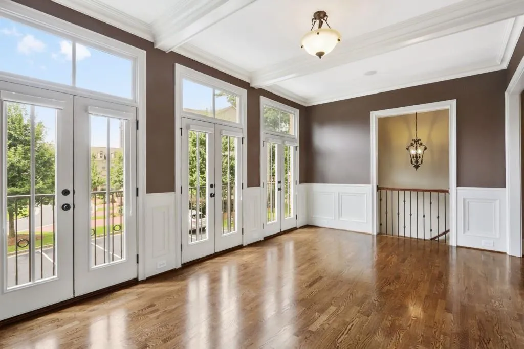 1021 E Paces Court Ne, Atlanta, Georgia 30326, 3 Bedrooms Bedrooms, ,3 BathroomsBathrooms,Residential,Sold,1021 E Paces Court Ne,5896822