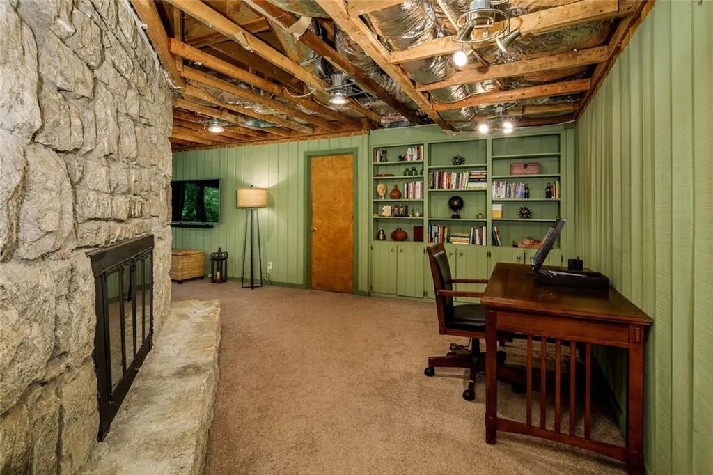 1260 Tynecastle Way, Sandy Springs, Georgia 30350, 5 Bedrooms Bedrooms, ,3 BathroomsBathrooms,Residential,Sold,1260 Tynecastle Way,6719880