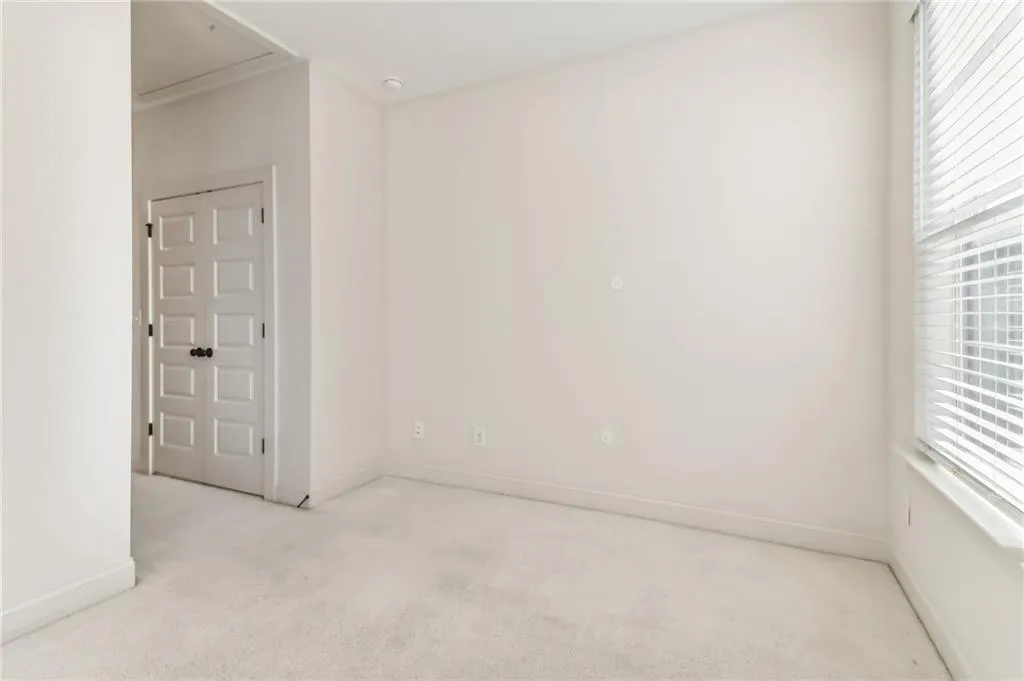 621 Broadview Terrace Ne, Atlanta, Georgia 30324, 3 Bedrooms Bedrooms, ,3 BathroomsBathrooms,Residential,For Sale,621 Broadview Terrace Ne,7620997